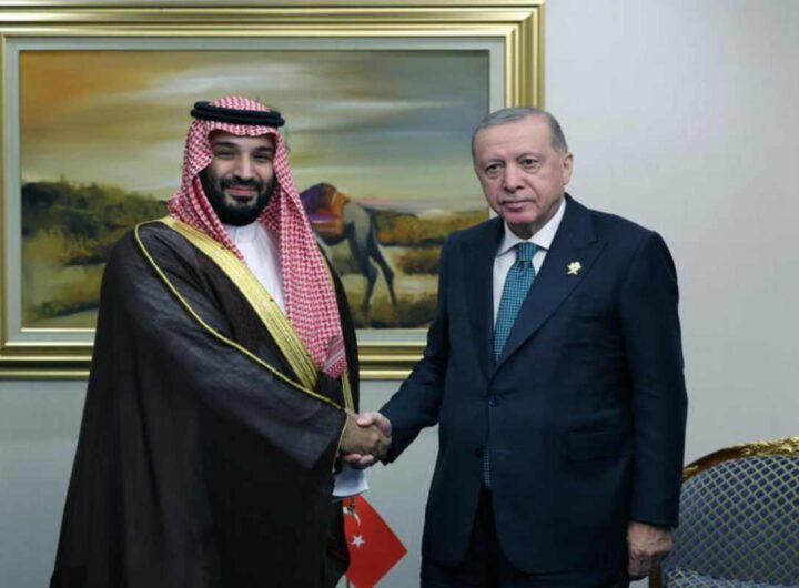 Il presidente turco Recep Tayyip Erdogan e il principe ereditario saudita Mohammed bin Salman