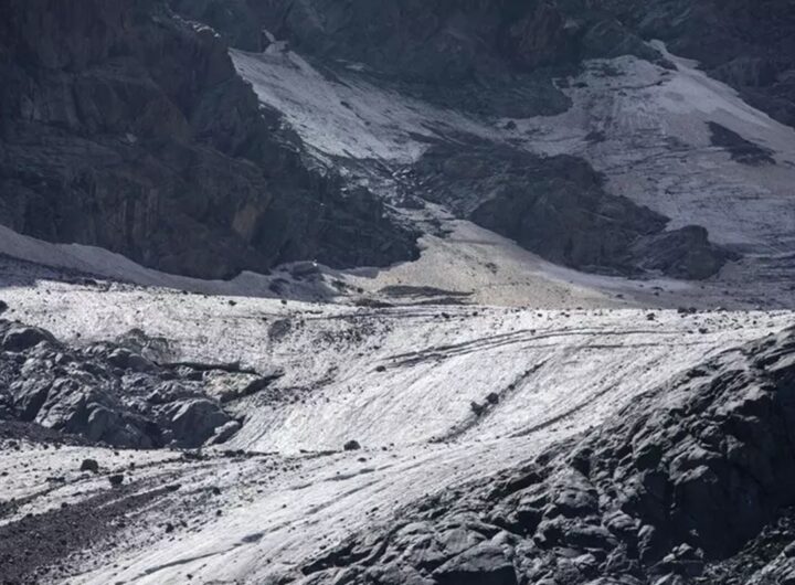 Il ghiacciaio si scioglie e fa riemergere i corpi di due alpinisti scomparsi nel 1992