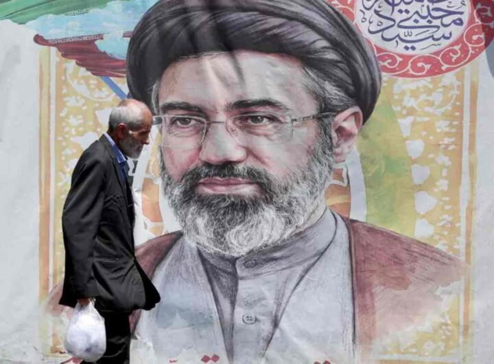 Un ritratto in Iran di Mojtaba Khamenei