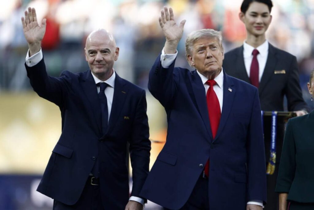 Infantino insieme a Trump
