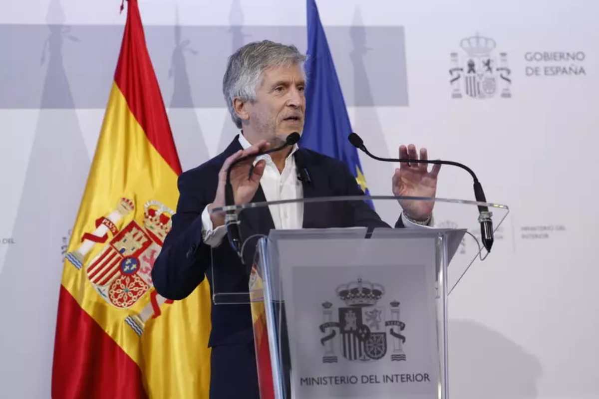 Il ministro dell'Interno spagnolo Fernando Grande-Marlaska