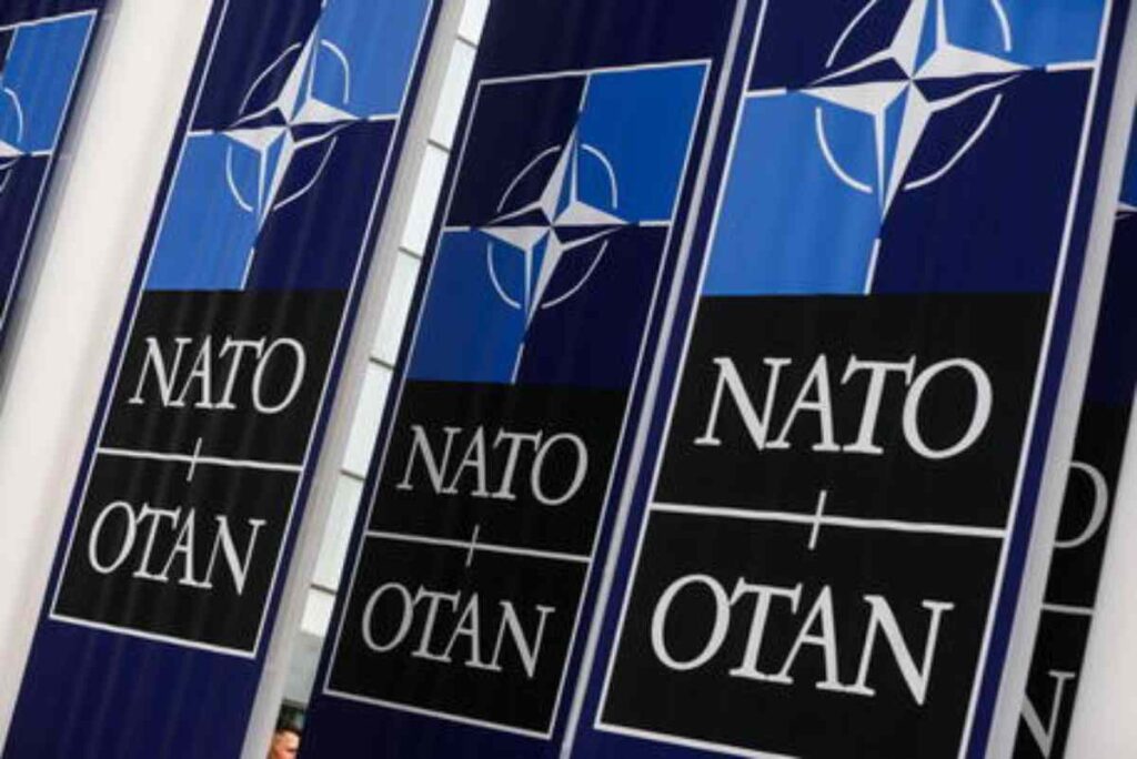 Il simbolo della Nato