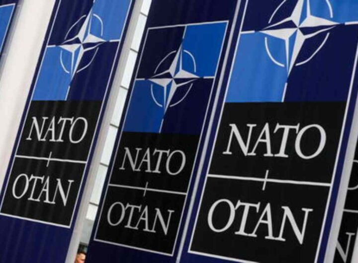Il simbolo della Nato