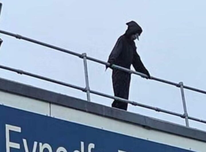 Si veste da morte
