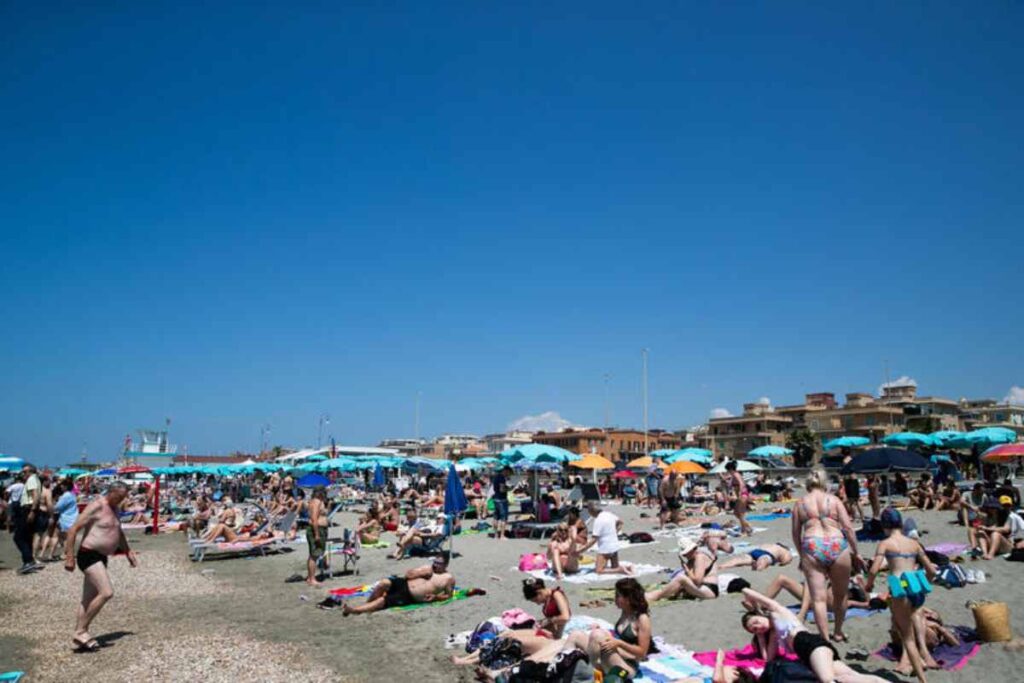Una spiaggia di Ostia