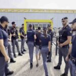 I primi casi di migranti espulsi dall'Italia con le nuove regole europee: in 23 rimpatriati in Egitto
