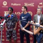 Tutti pazzi per Ronaldinho neo acquisto del Ravenna (serie C). La stella brasiliana 46enne accolta da migliaia di tifosi