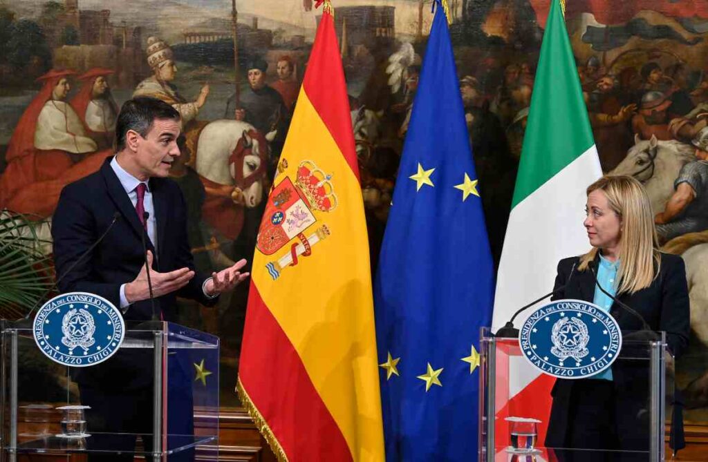 Sanchez con la Meloni