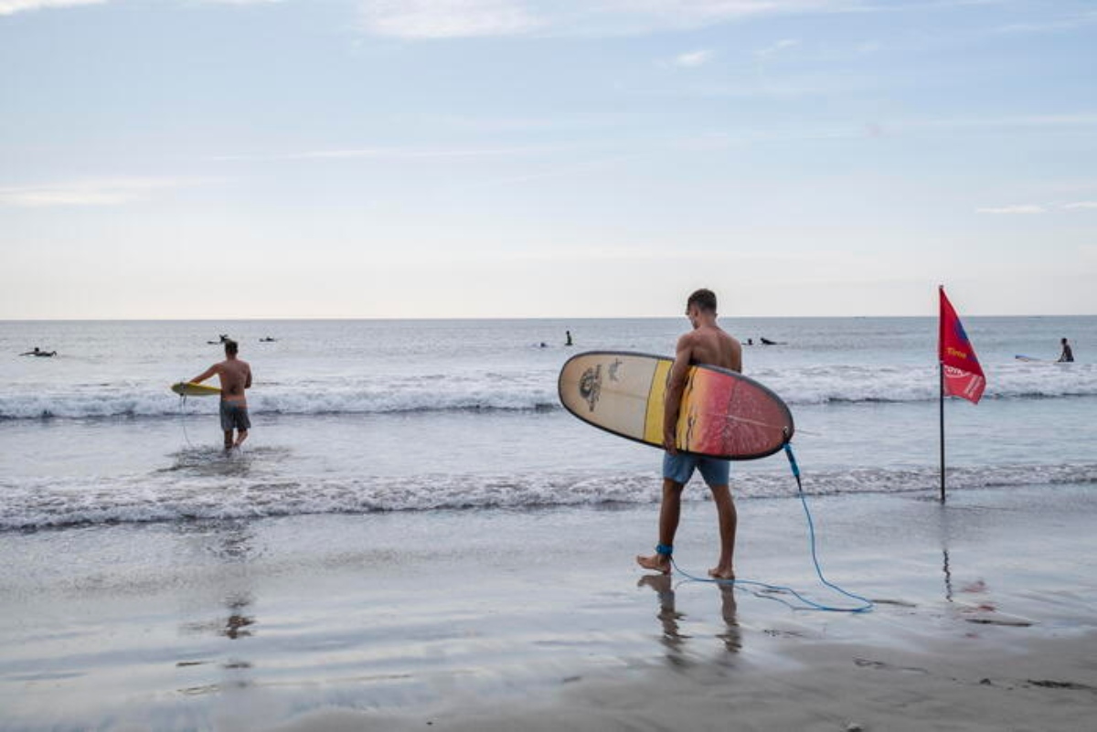 surfisti a bali