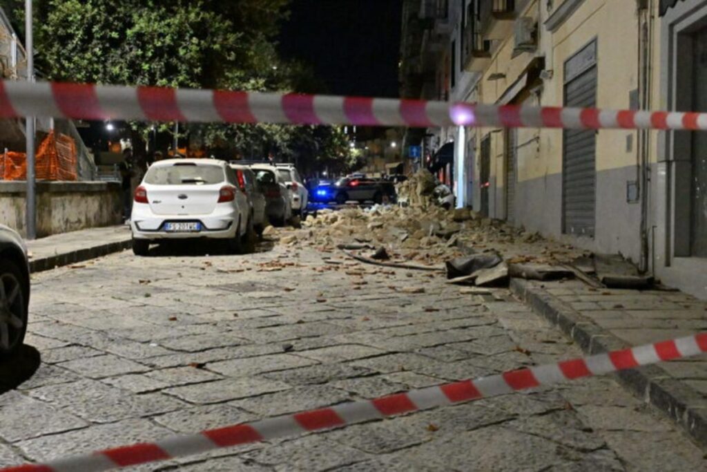 terremoto campi flegrei