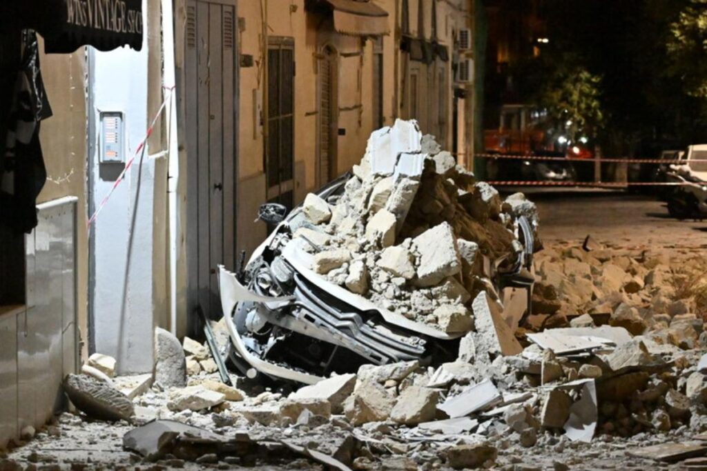 terremoto campi flegrei
