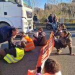 Blocco stradale di Ultima Generazione