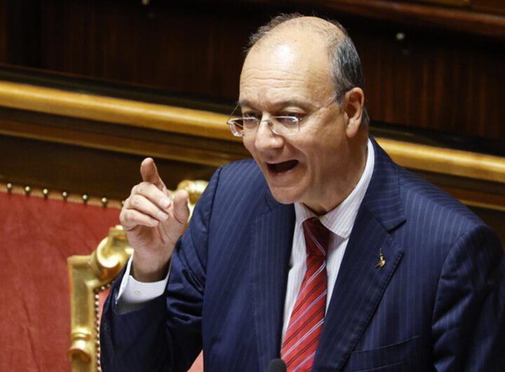 Il ministro dell'Istruzione, Giuseppe Valditara