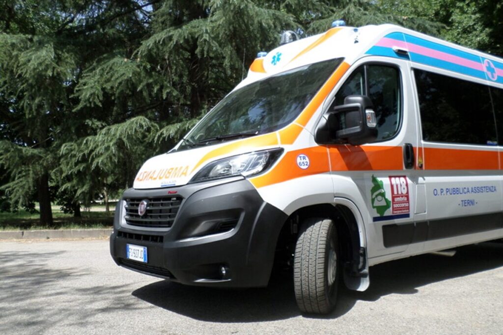 Un'ambulanza