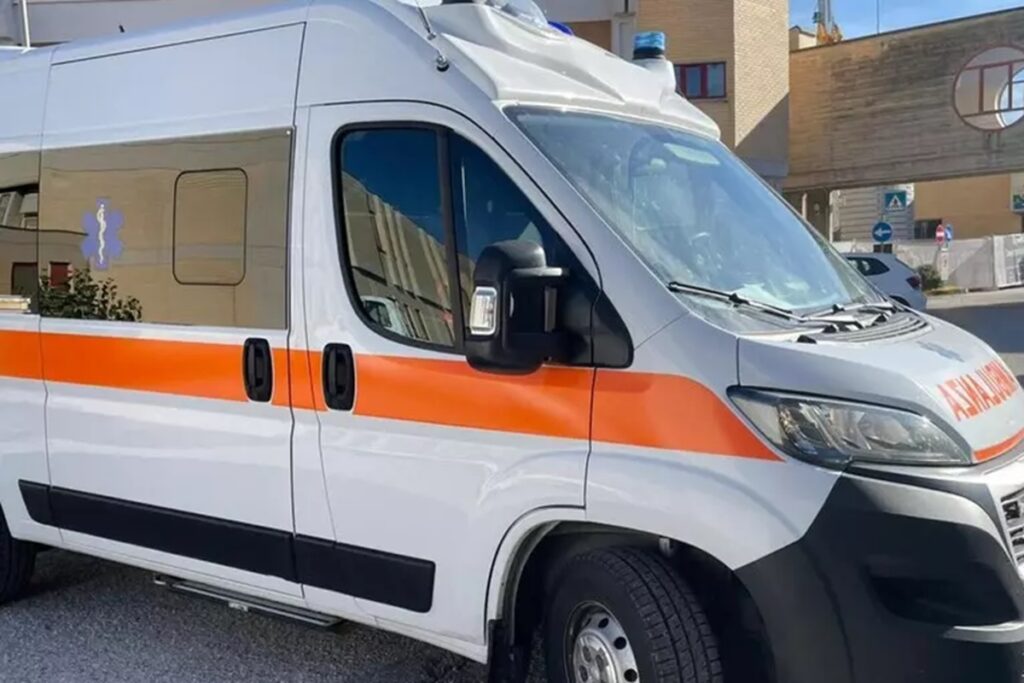Un'ambulanza
