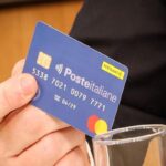 Torna la carta 'Dedicata a Te': quanti soldi spettano, come funziona e i requisiti per averla