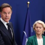 La presidente della Commissione Ue Ursula von der Leyen con il segretario generale della Nato Mark Rutte