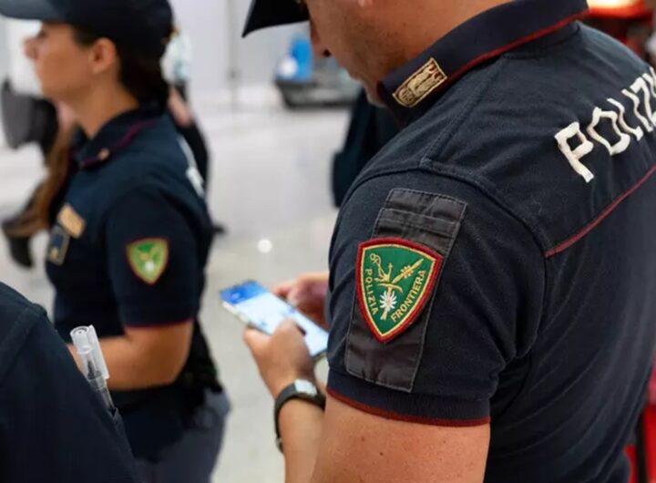 La polizia