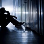 Suicidi