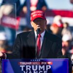 Donald Trump parla ad un comizio