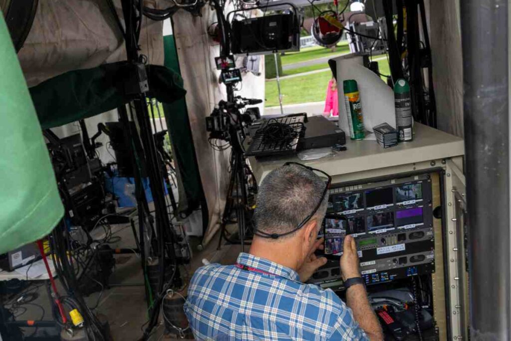 Un cameraman della Cnn alla Casa Bianca
