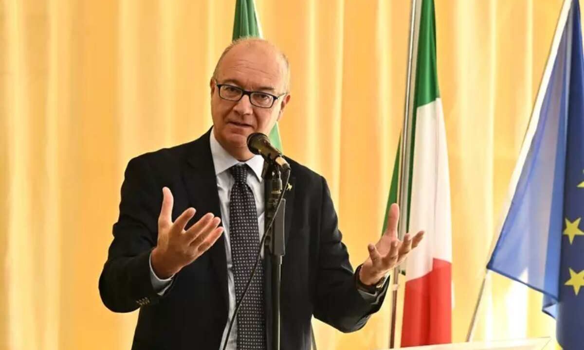Il ministro dell'Istruzione Giuseppe Valditara