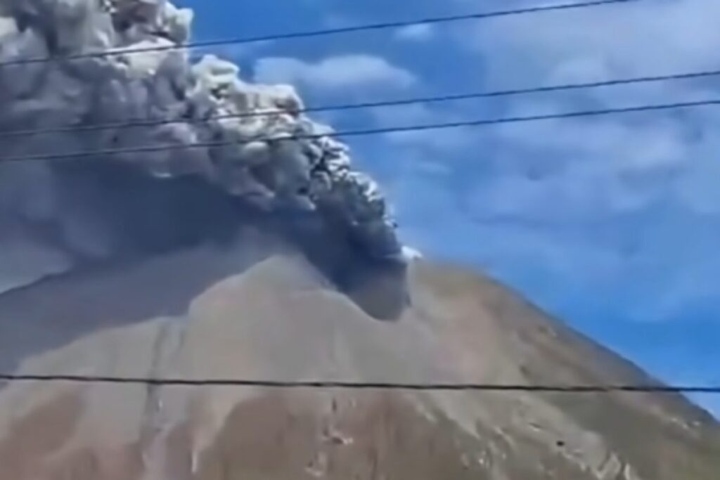 vulcano sinabung