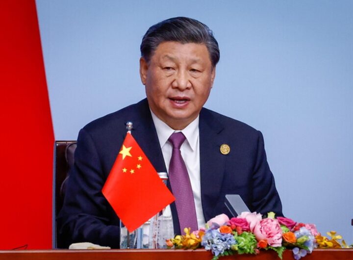 Xi
