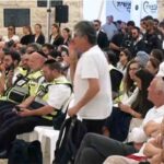 Il video dell'attivista che contesta Netanyahu: "Vergognati, il 7 ottobre 2023 non hai difeso mio figlio e altre 1200 persone"