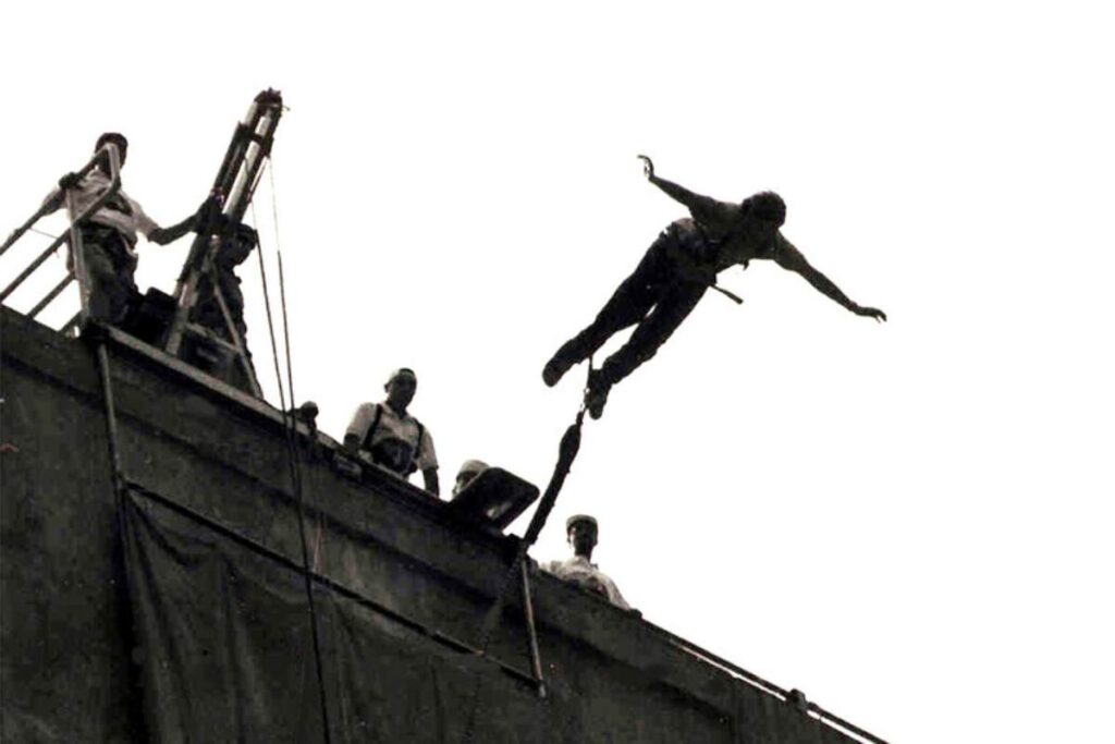bungee jumping