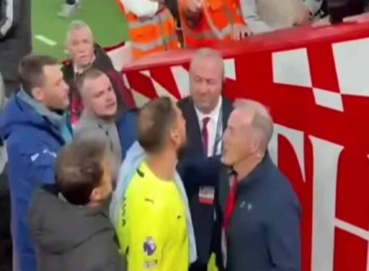 I tifosi del Liverpool contestano Donnarumma: "Sei un imbroglione"