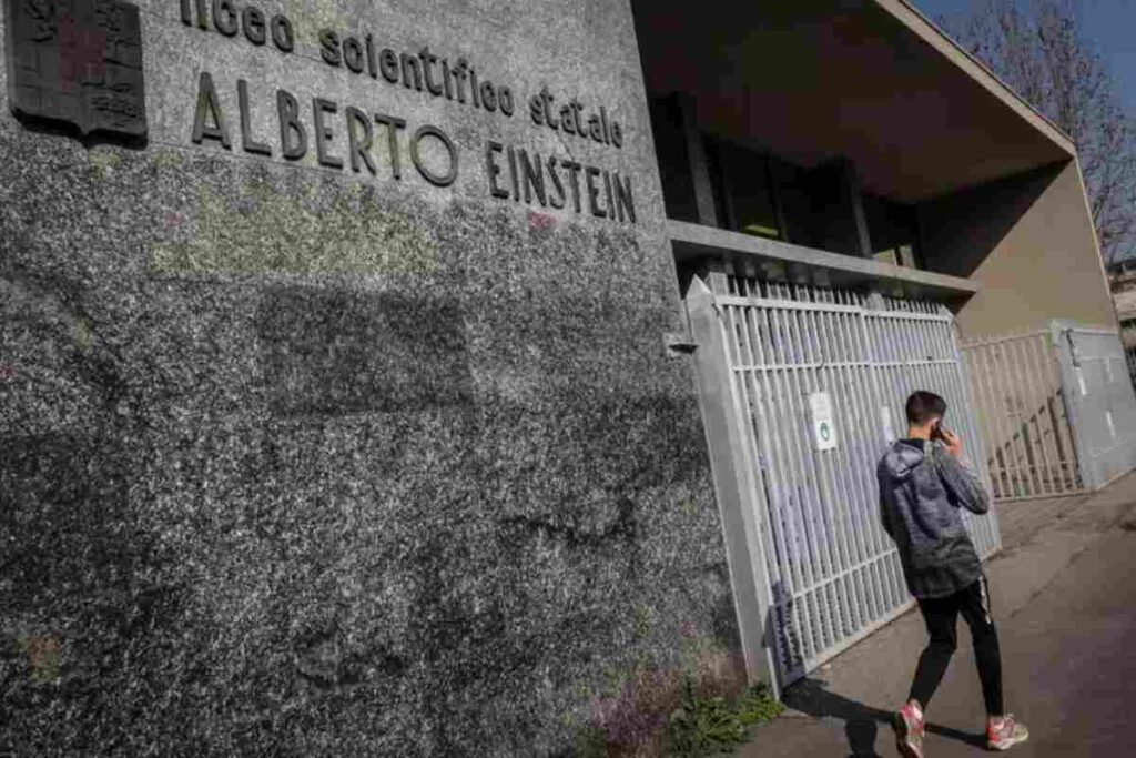 Il liceo Einstein a Milano