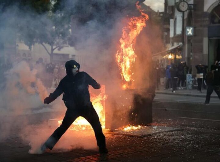 Le proteste in Francia