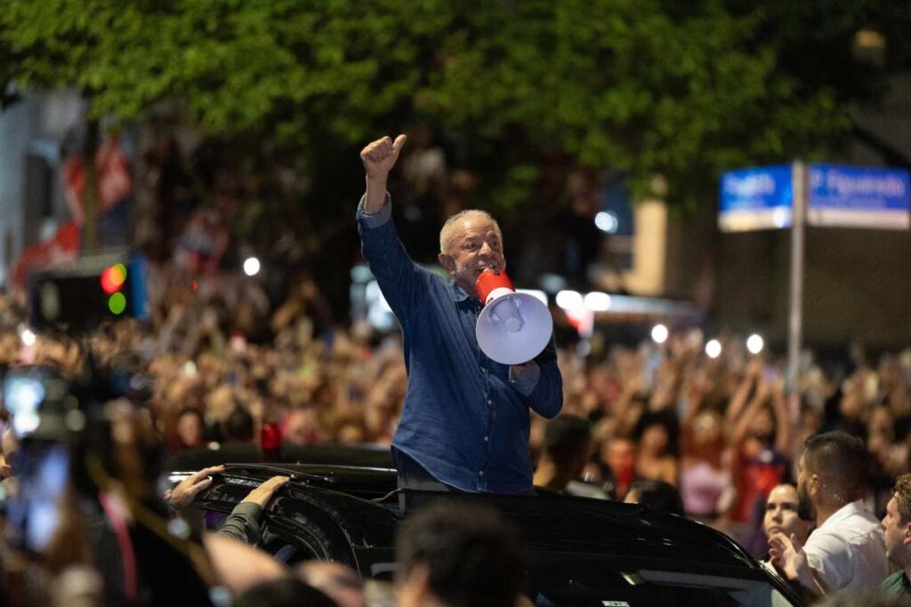 Lula festeggia la sua rielezione