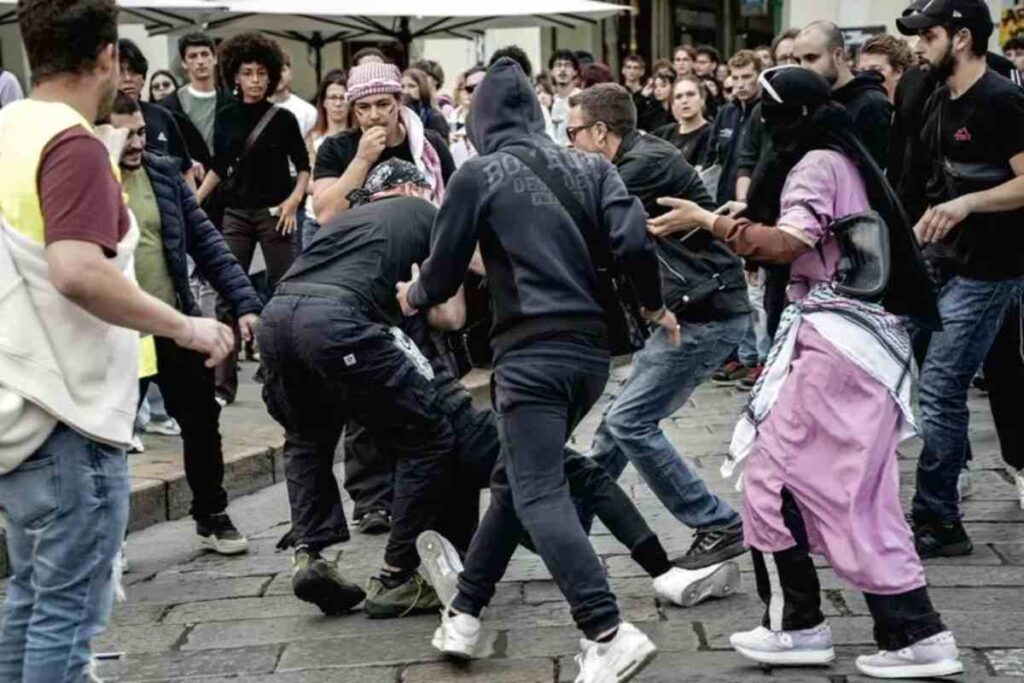 Un gruppo di maranza
