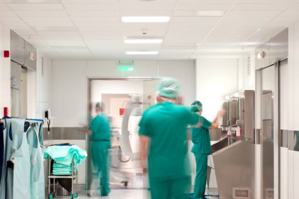 medici in ospedale