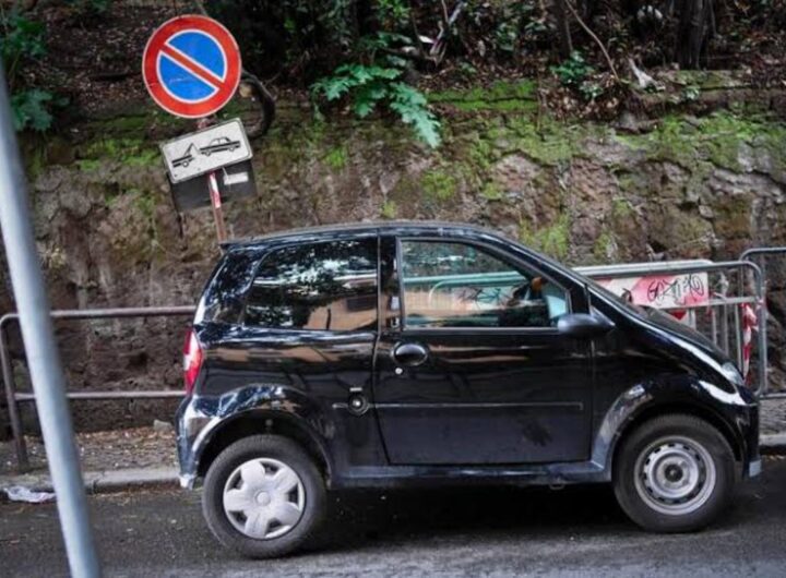 minicar roma