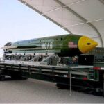 Come funziona Moad, la "madre di tutte le bombe" che Trump vorrebbe sganciare sull'Iran
