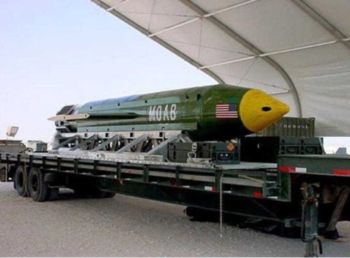 Come funziona Moad, la "madre di tutte le bombe" che Trump vorrebbe sganciare sull'Iran
