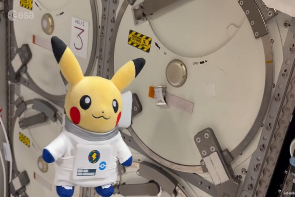 Pikachu nello spazio