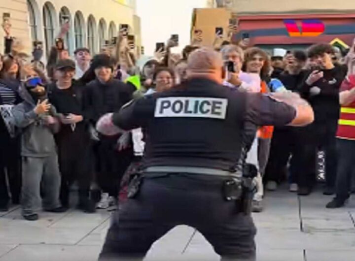 Il video del poliziotto francese che fa la "battle d'aura" insieme agli studenti