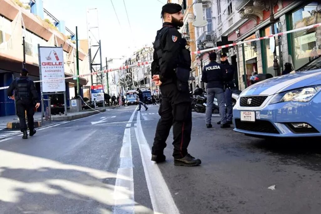 Una volante della polizia