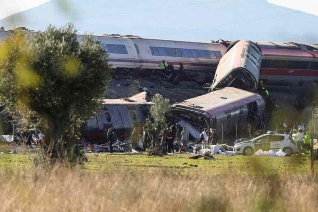 Scontro tra due treni