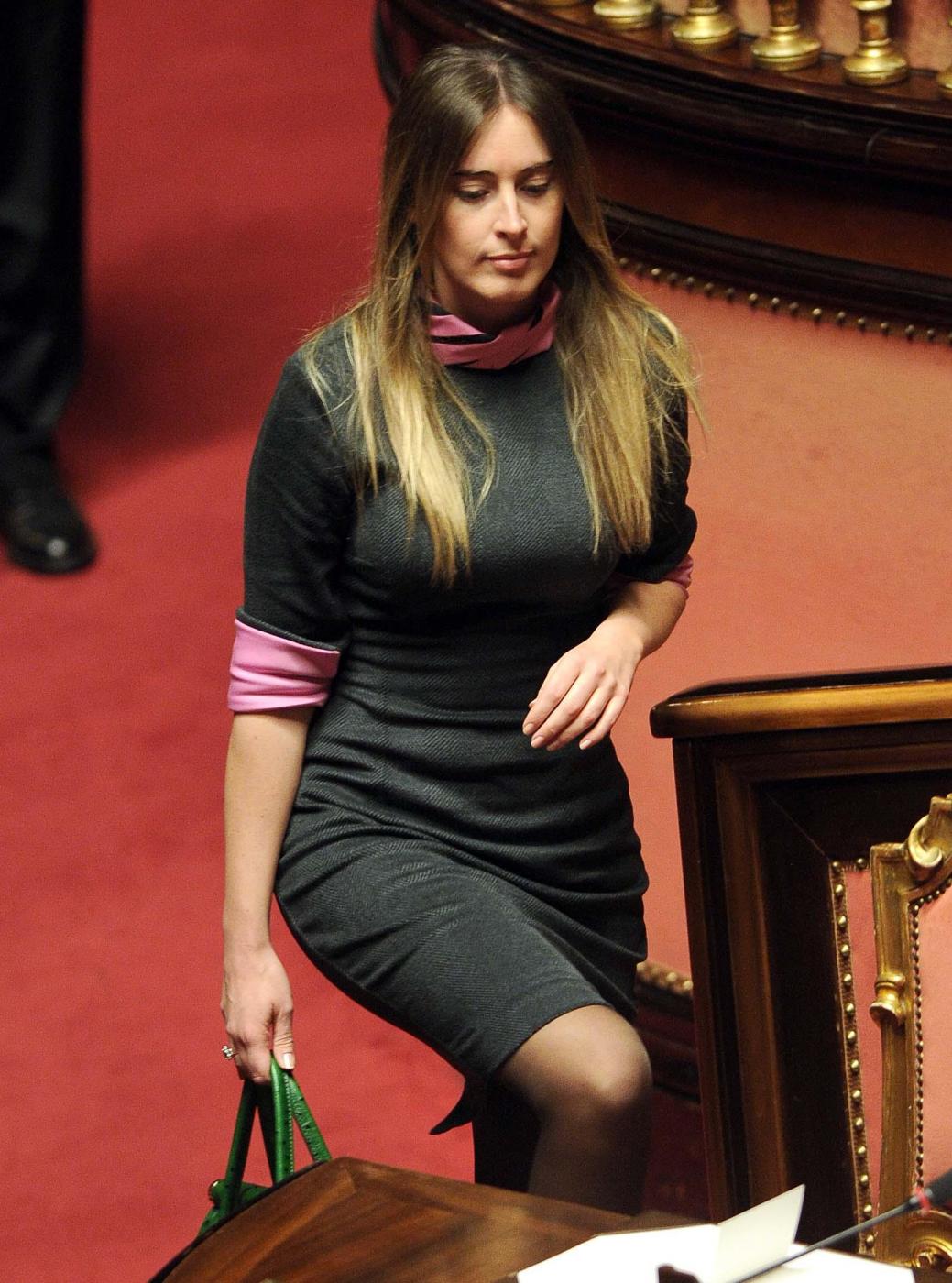 Mineo: "Renzi subalterno a Maria Elena Boschi" 2  Blitz 