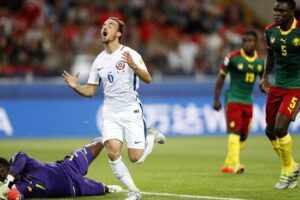 Camerun-Cile 0-2, highlights Confederations Cup: Vidal-Vargas gol