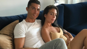 Cristiano Ronaldo, sono nati i due gemelli Eva e Matteo. Cr7 vola da loro