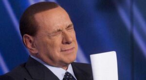 Berlusconi, gaffe su Matteo Renzi: lo chiama "ministro di Firenze"