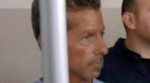 Massimo Bossetti al compagno di cella lo aspettava sveglio dopo la sentenza: "Sono innocente, voglio andare avanti" 