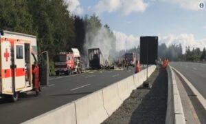 Germania, autobus contro camion: 31 feriti e 17 scomparsi