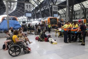 Barcellona, incidente ferroviario alla stazione França: almeno 48 feriti, 5 sono gravi